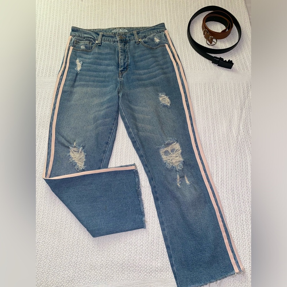 WILD FABLE Women’s Blue Jeans. Pink Stripe High Rise. Size 8 (#bundle&save)
